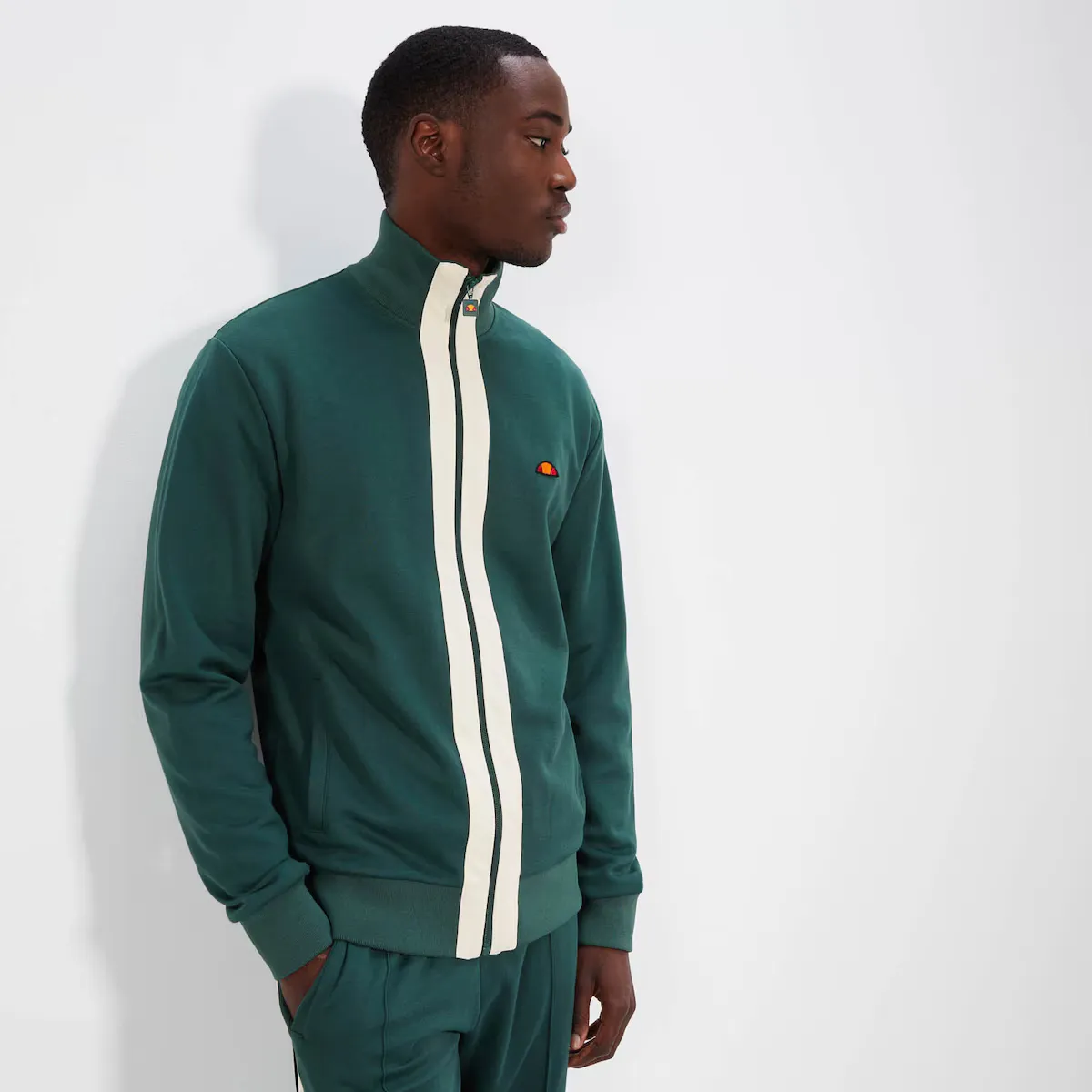 

Berlusoni Мужской спортивный топ Ellesse Куртка Ellesse, зеленый