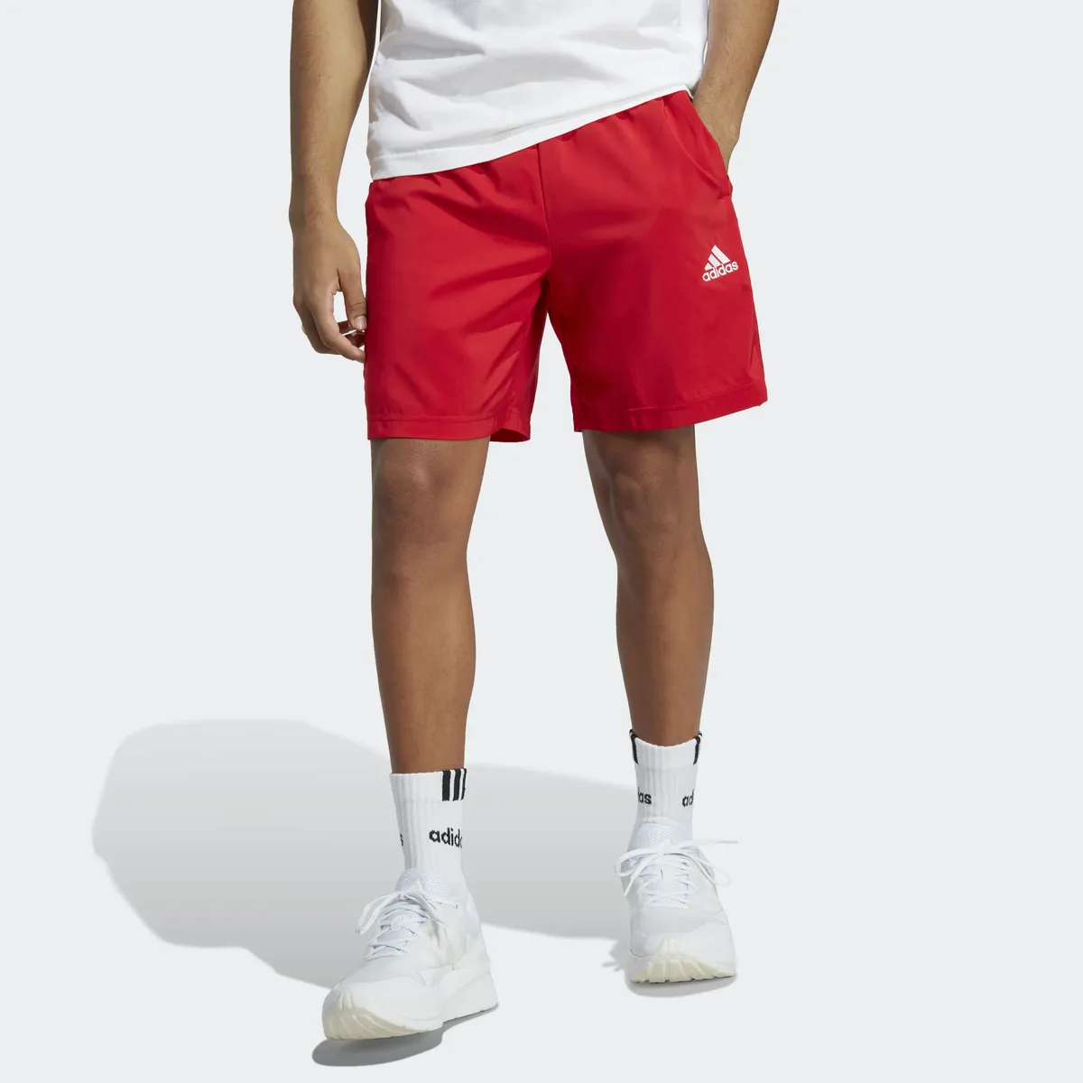 

Спортивные шорты adidas "M 3S CHELSEA" (1 шт.) Adidas Sportswear, белый