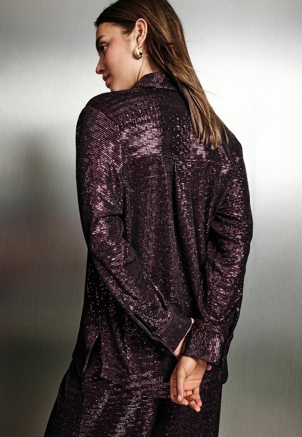 

Блузка на пуговицах EMBELLISHED SEQUIN REGULAR FIT Next, фиолетовый