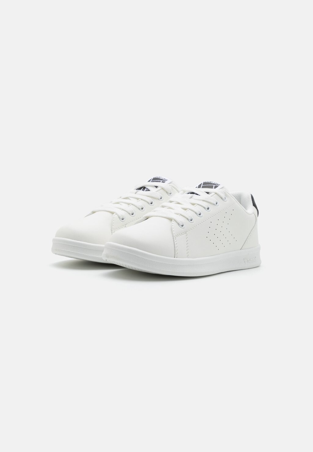 

Кроссовки на шнуровке COURT LINE UNISEX Hummel, белый