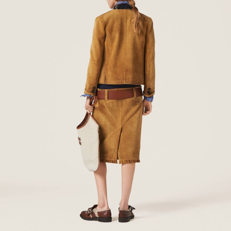 Кожаная куртка женская коричневая Miu Miu — фото 3