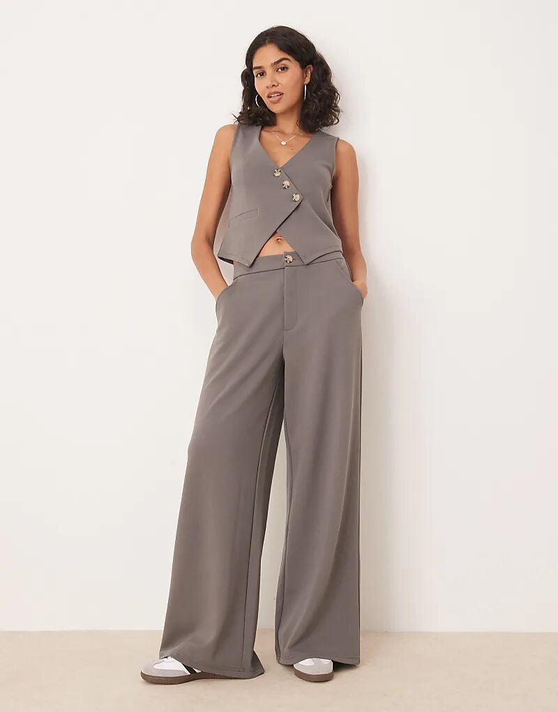 

Широкие брюки от ASOS DESIGN темно-серого цвета