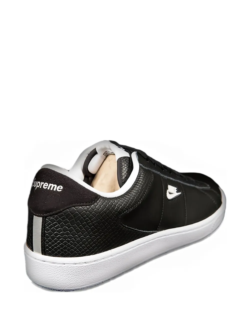 Кеды SB Tennis Classic Supreme Black из коллаборации с Supreme Nike, черный — фото 3
