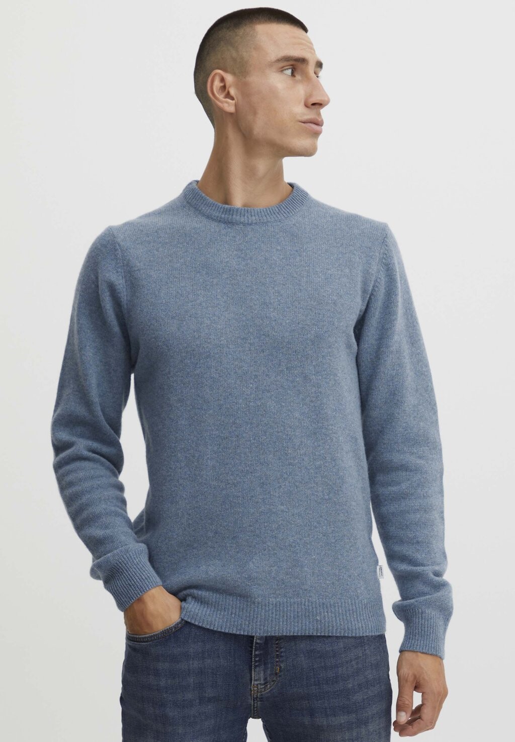 

Вязаный свитер KARL CREW NECK BOUNTY Casual Friday, цвет true navy melange