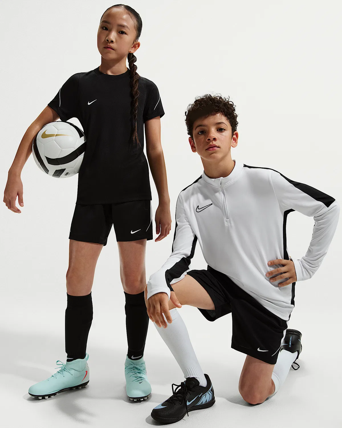 Детские футбольные шорты Nike Strike Dri-FIT, Black/White/White/White