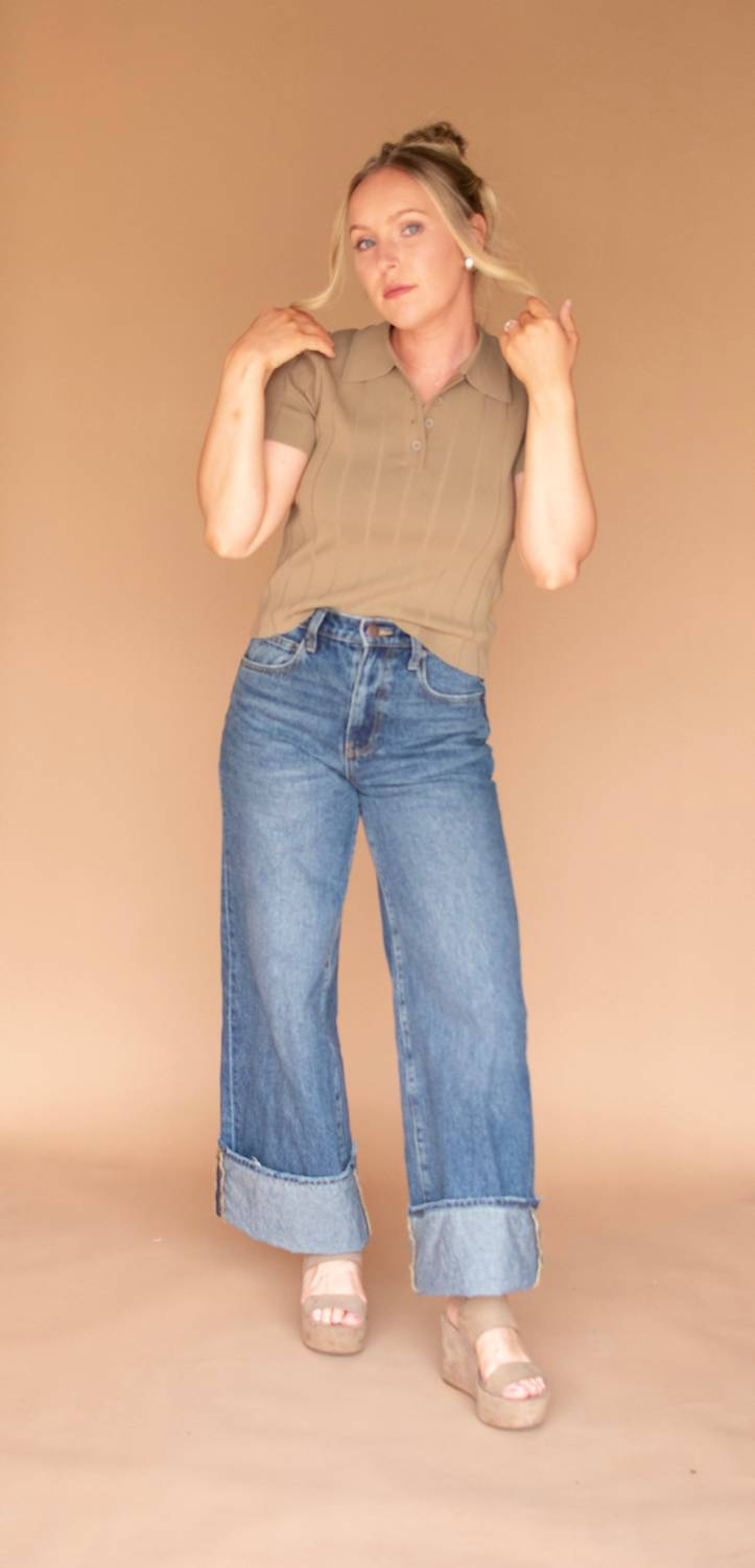 

Линди топ бежевый MIOU MUSE