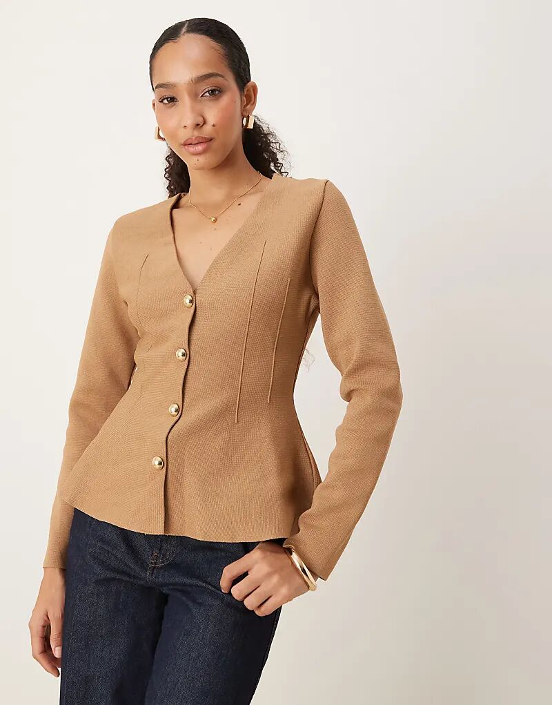 

Жакет Mango из плотного трикотажа с расклешенным подолом коричневого цвета