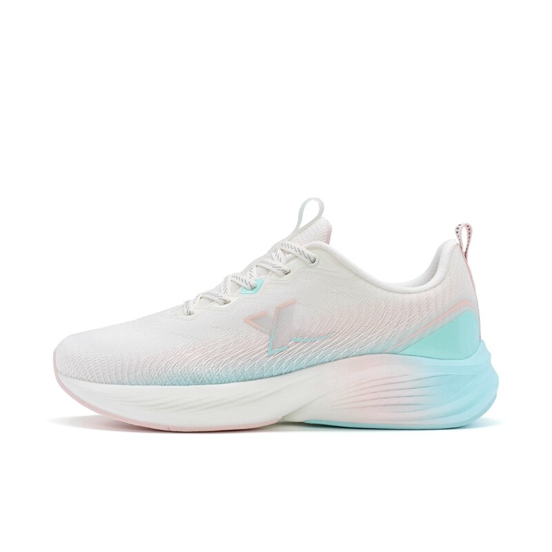 

Кроссовки женские с низким верхом Sail White/Serenity Blue Xtep