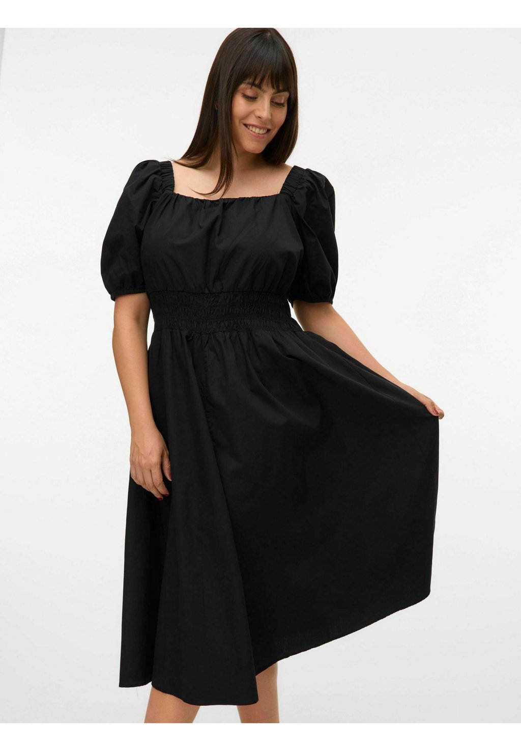 

Повседневное платье VMCHIMMA 2/4 CALF DRESS Vero Moda Curve, черный
