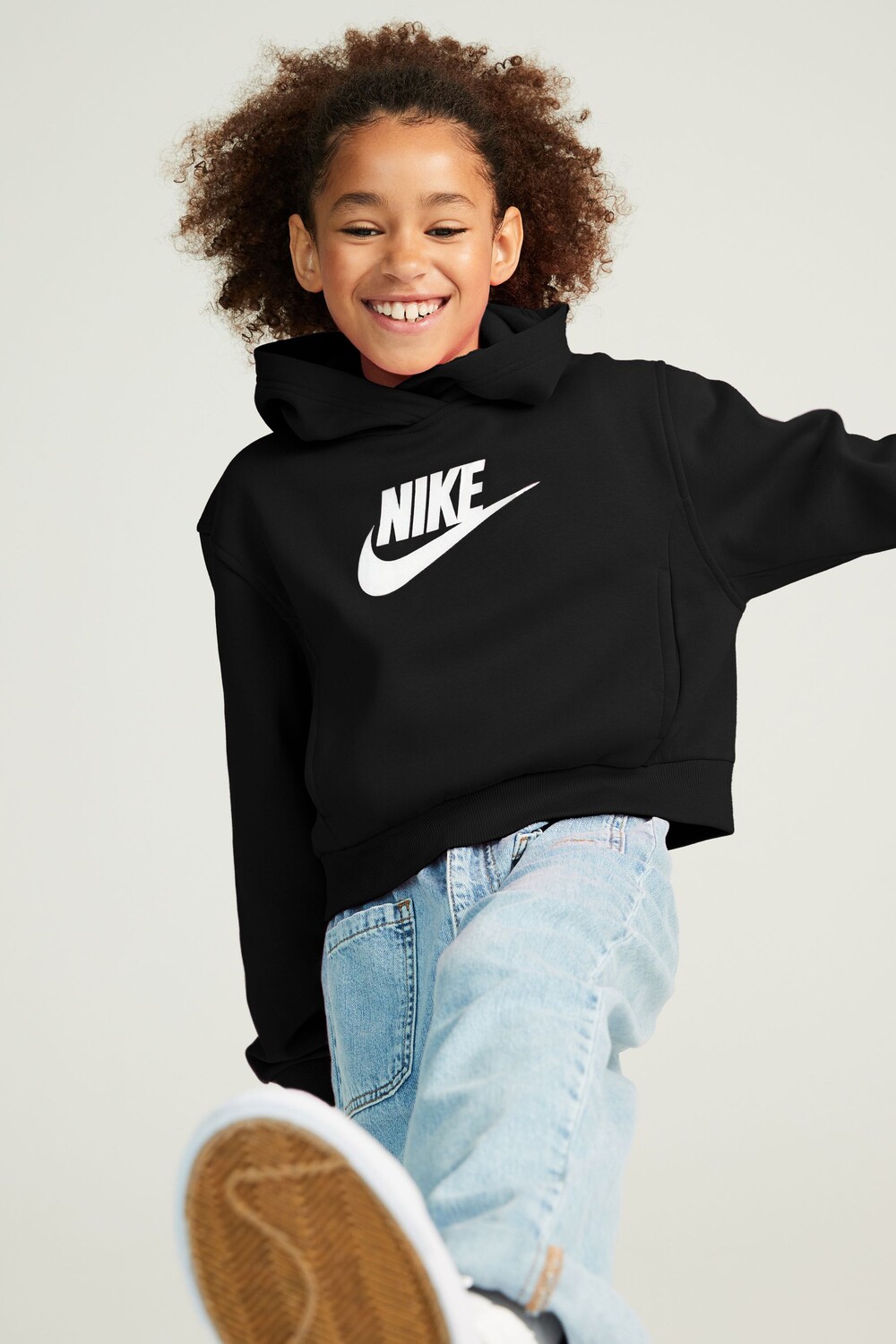 

Укороченное трикотажное худи Club Nike, черный