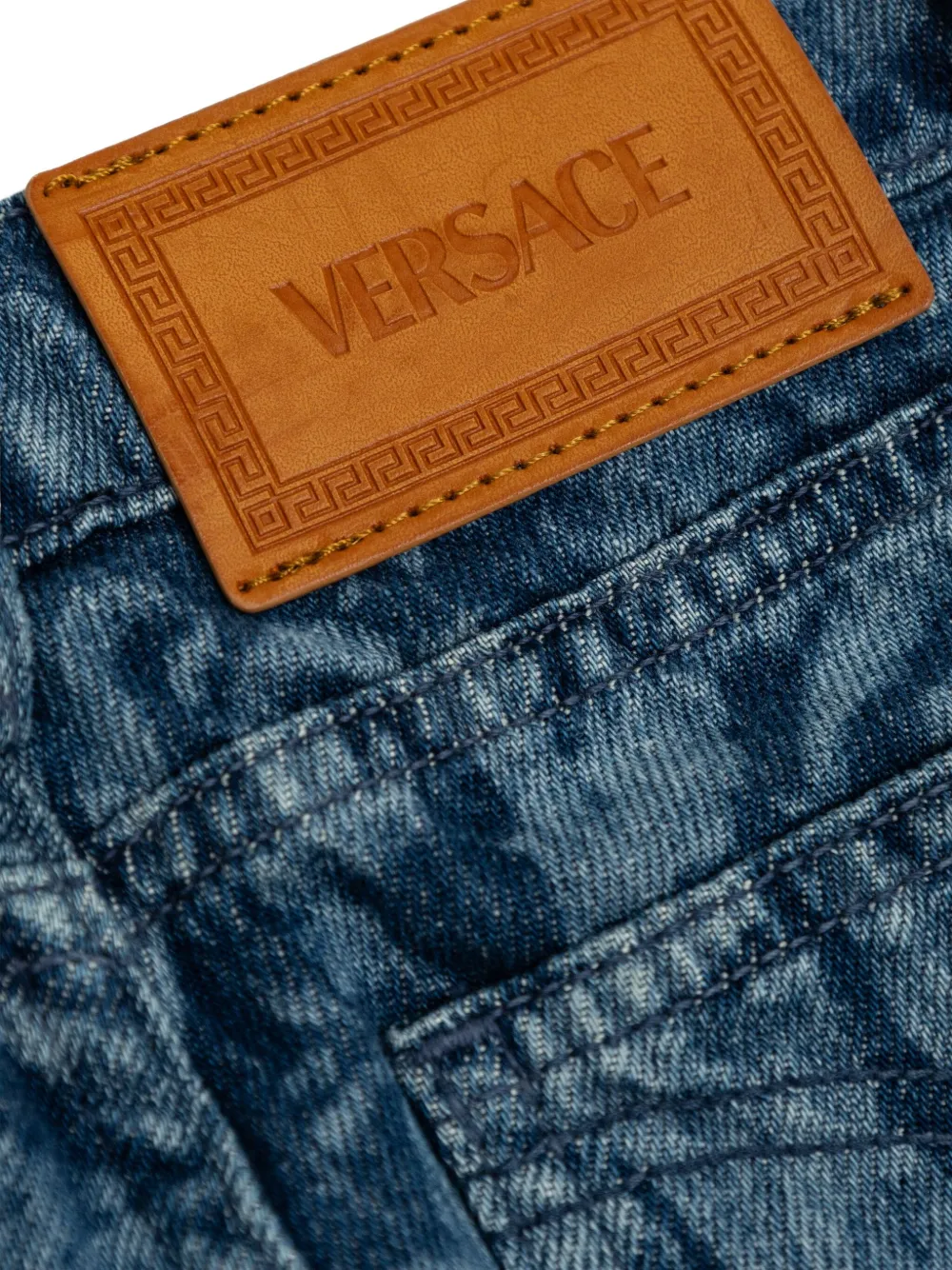 Джинсы с принтом медальонов Versace Kids, синий — фото 3