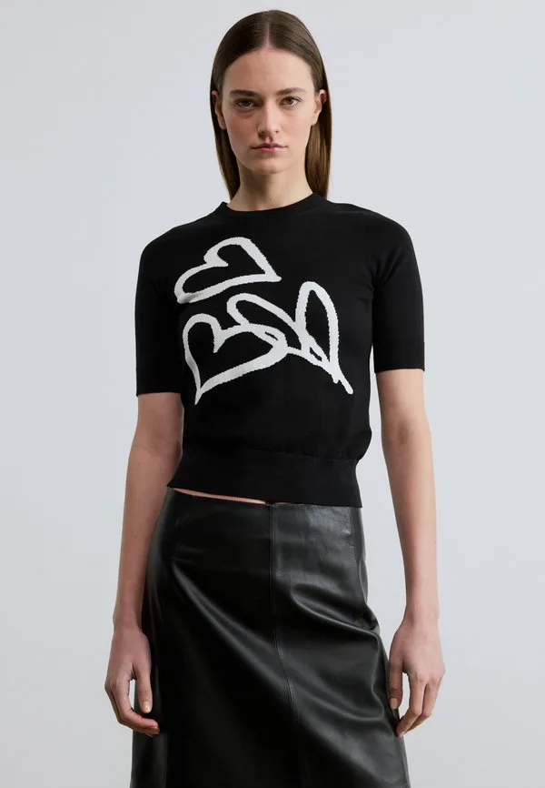 

Футболка с принтом в виде граффити и сердечек Dkny, Black/Ivory, Черный, Футболка с принтом в виде граффити и сердечек Dkny, Black/Ivory