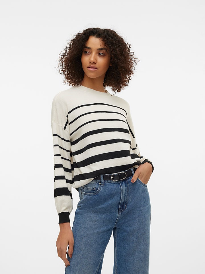 

Пуловер Vero Moda, цвет creme/schwarz