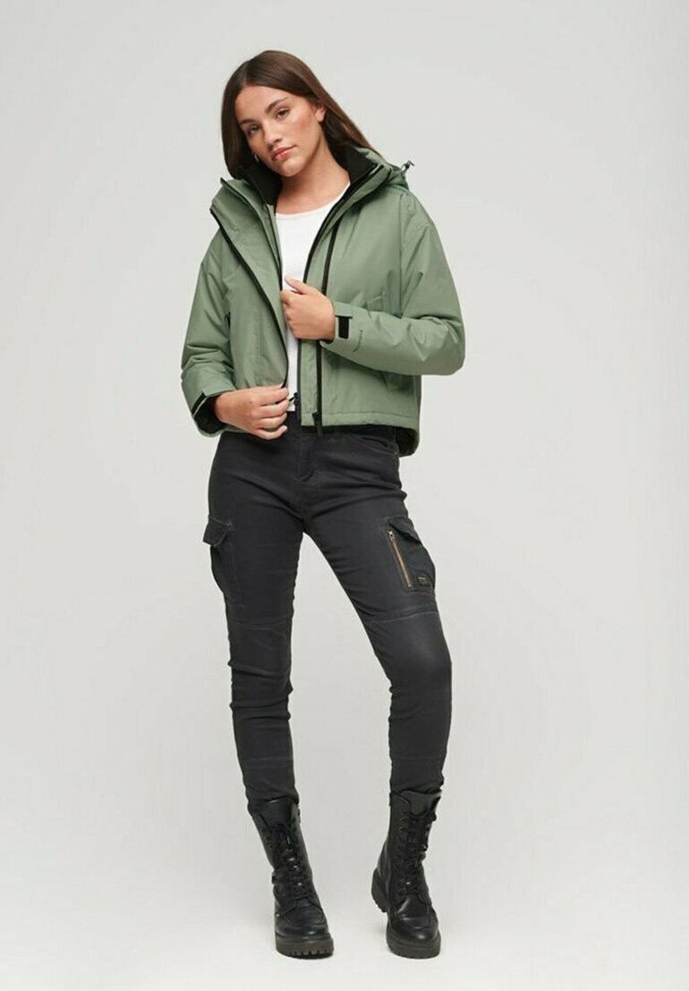 

Куртка для отдыха на природе CODE SD-WINDCHEATER Superdry, цвет light jade green
