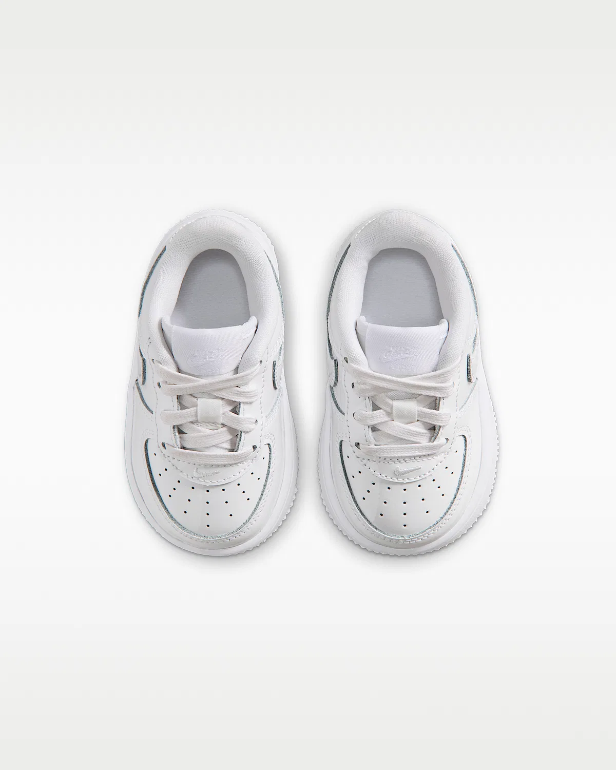Кроссовки Nike Force 1 Low Patent Leather для малышей, White/White — фото 4