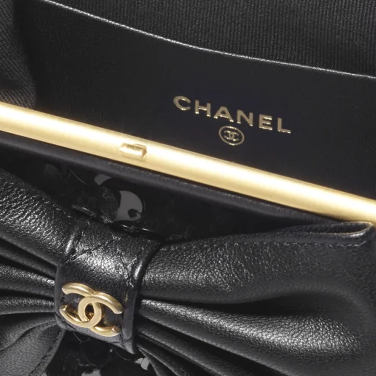 CHANEL Твидовая сумка через плечо с пайетками — фото 3