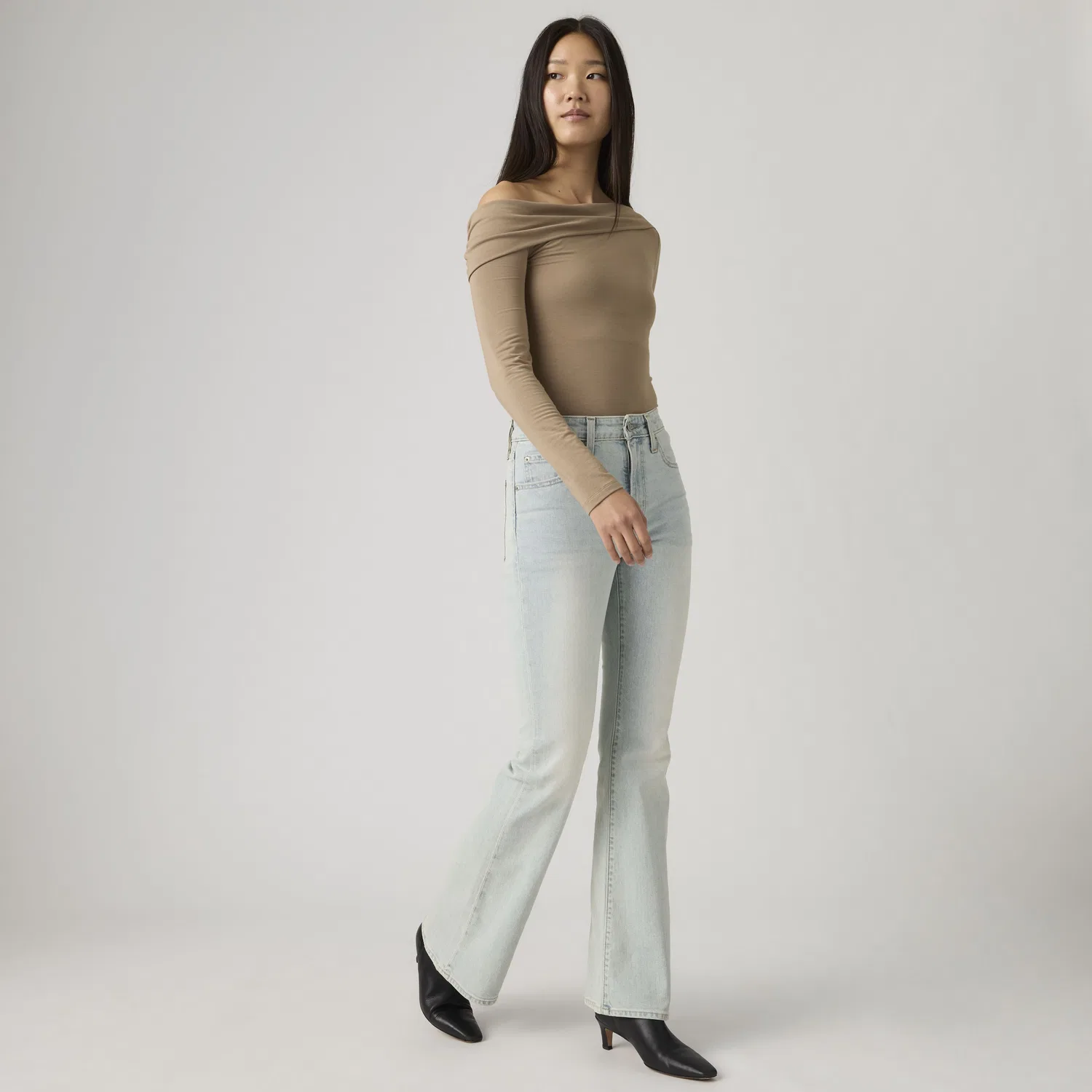 726 Женские джинсы с высокой посадкой и расклешенными штанинами Levi's, Light Wash