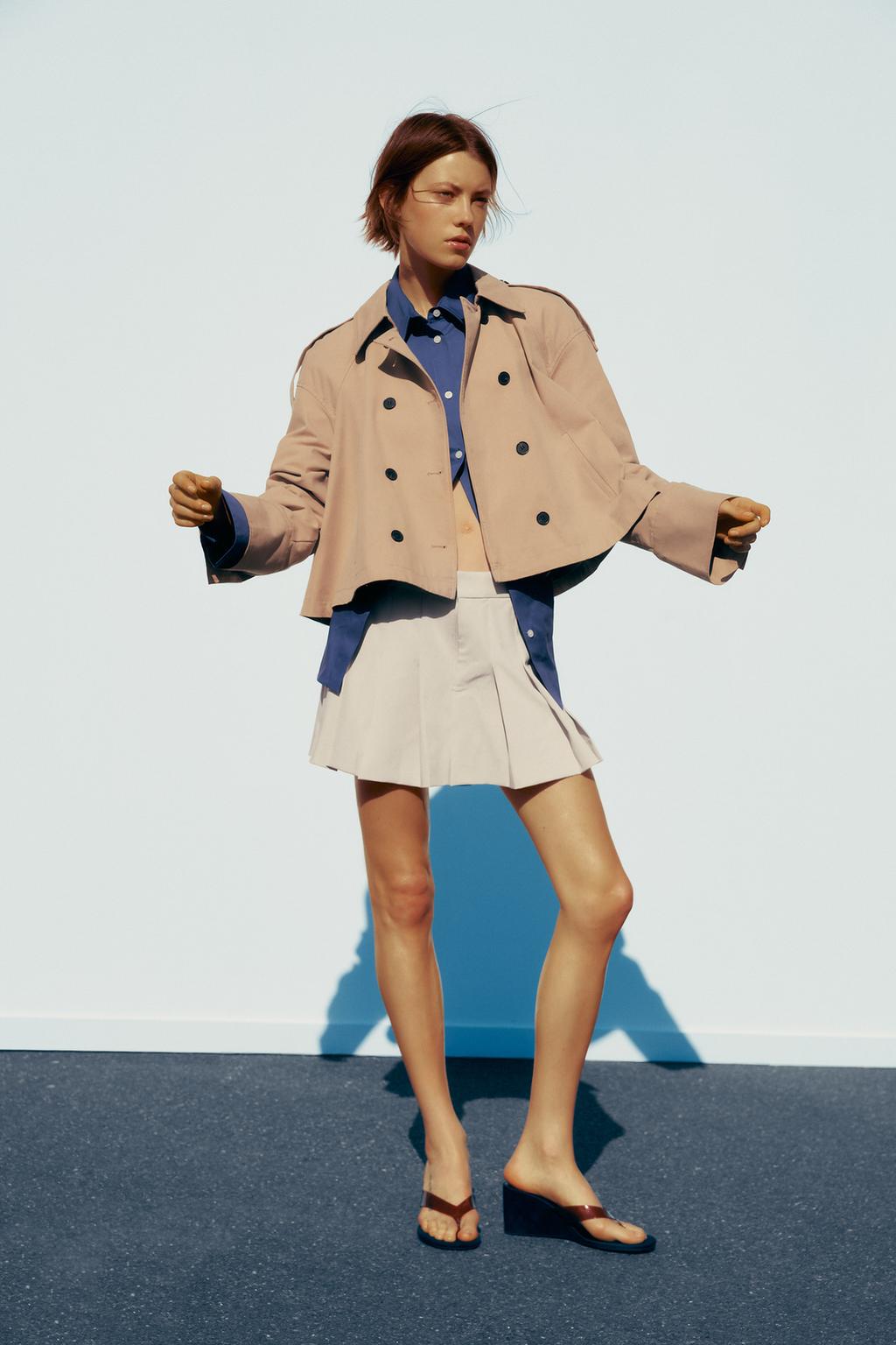 

Короткий плащ-тренч с накидкой ZARA, цвет Tobacco