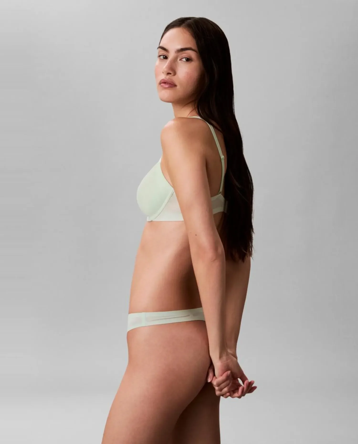 Танга `PERFECTLY FIT ULTRALIGHT Calvin Klein, зеленый — фото 3