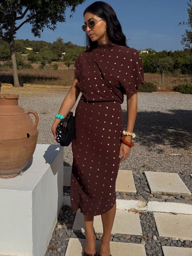 

Платье Desiree Fleck Plisee Never Fully Dressed, Chocolate