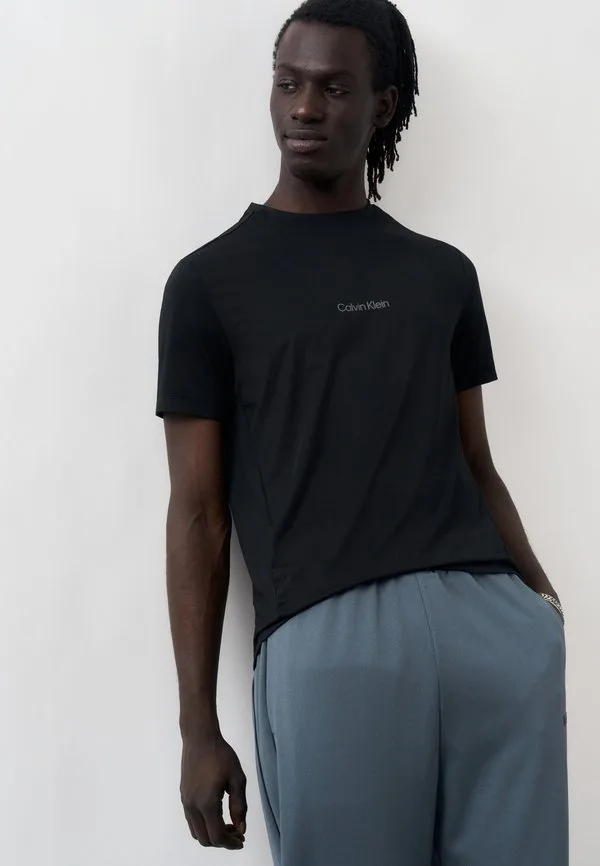 Базовая футболка Calvin Klein, Black