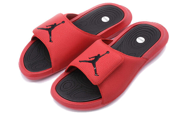 Тапочки Air Jordan Hydro 6 Slide 'Gym Red Black', красный — фото 2