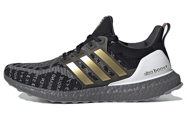 

Adidas кроссовки унисекс