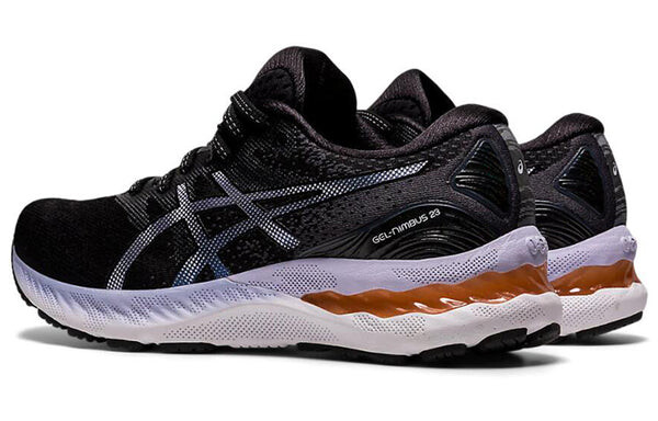 Кроссовки гель нимбус 23 Asics, черный — фото 4
