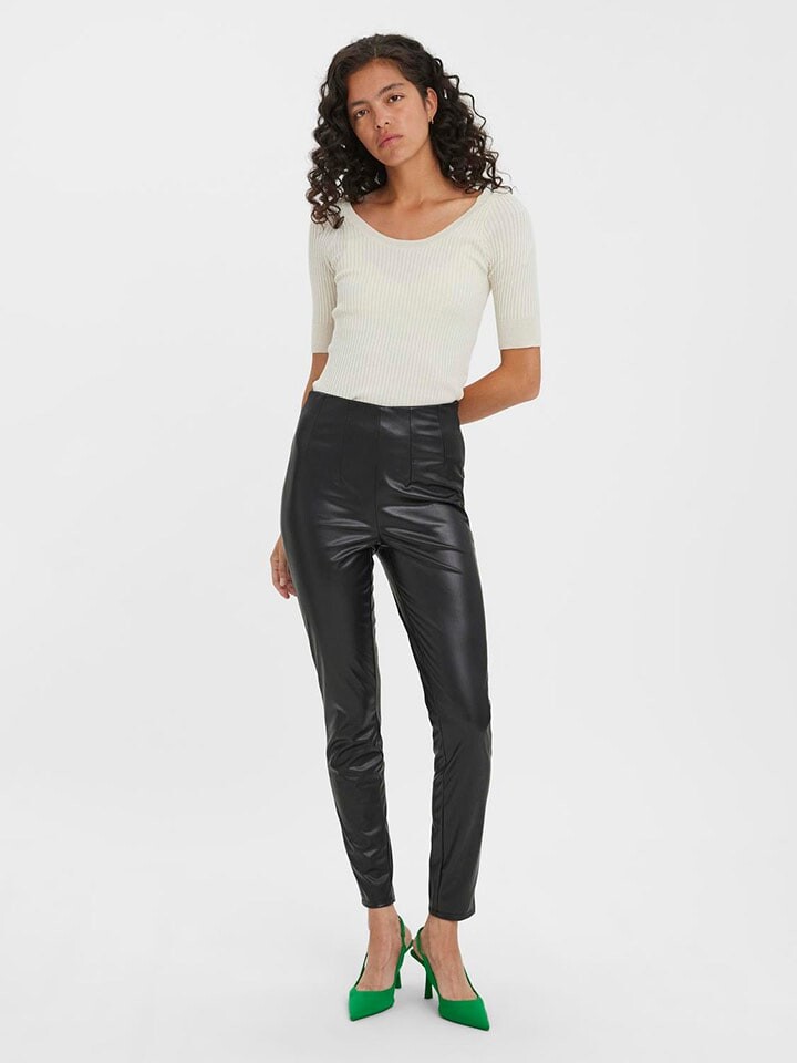 

Тканевые брюки Vero Moda, черный