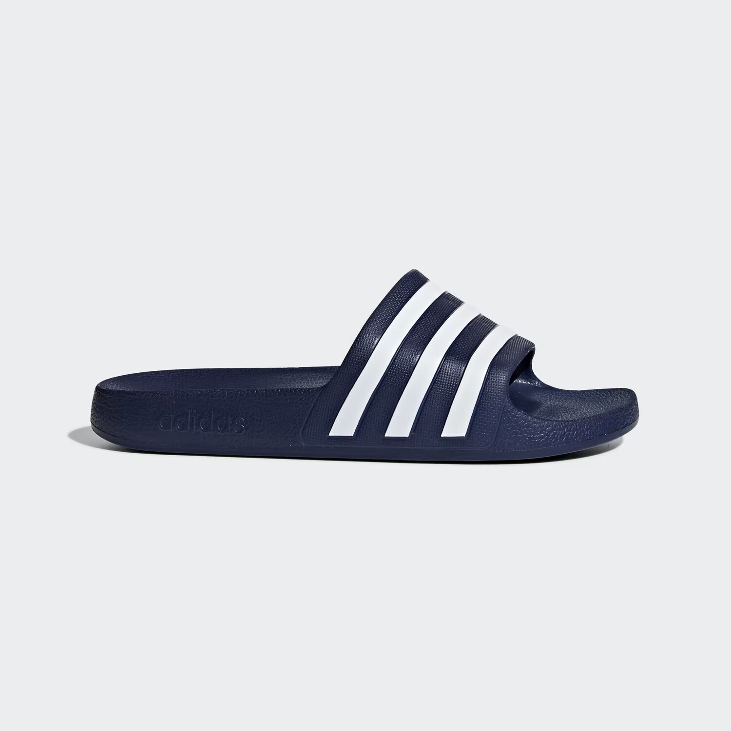 

Шлепанцы Adilette Aqua Adidas, цвет Dark Blue/Cloud White/Dark Blue