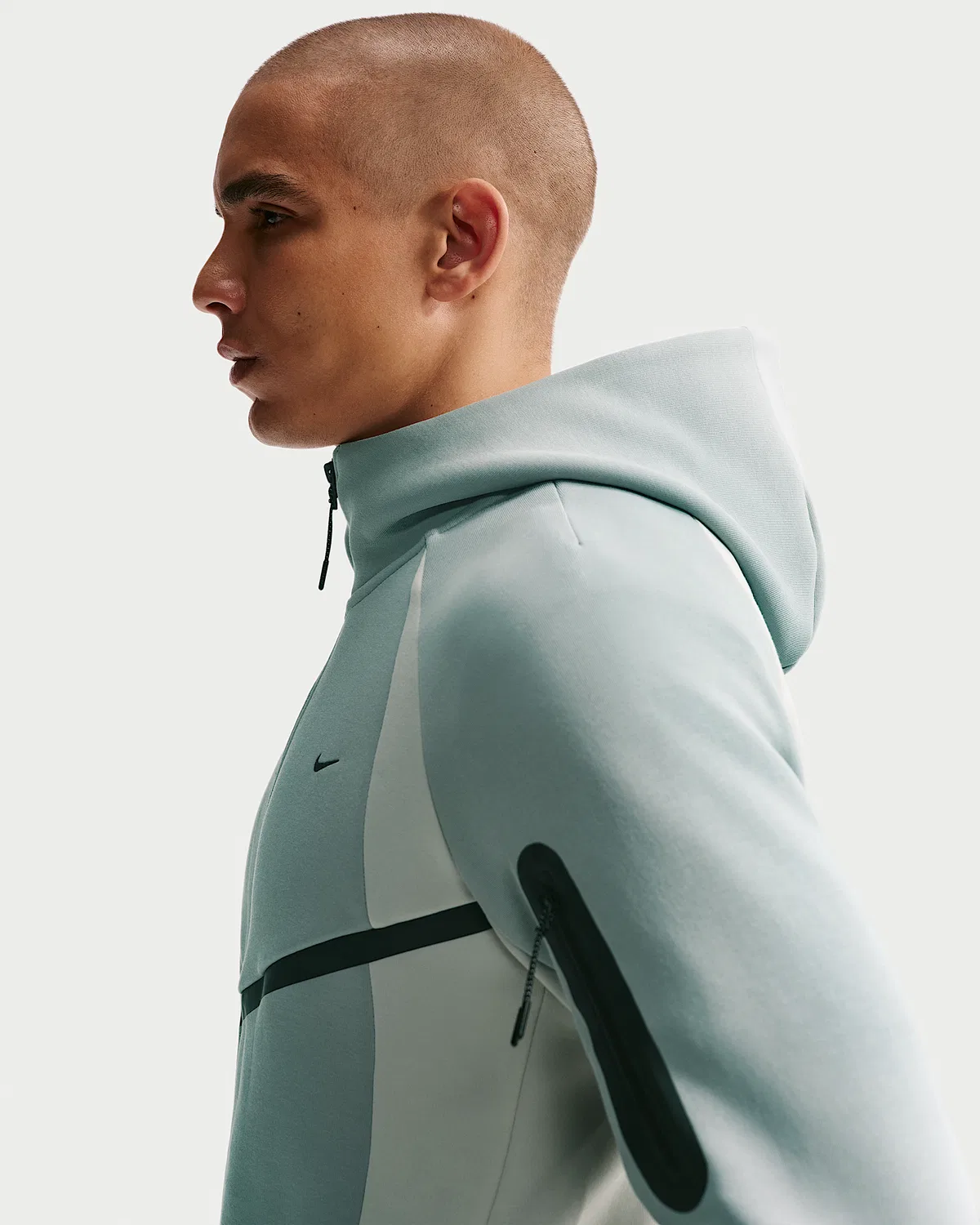 Мужская куртка Nike Tech Windrunner из флиса с цветовой блокировкой и полной застежкой-молнией, Light Pumice/Light Bone/Black — фото 3