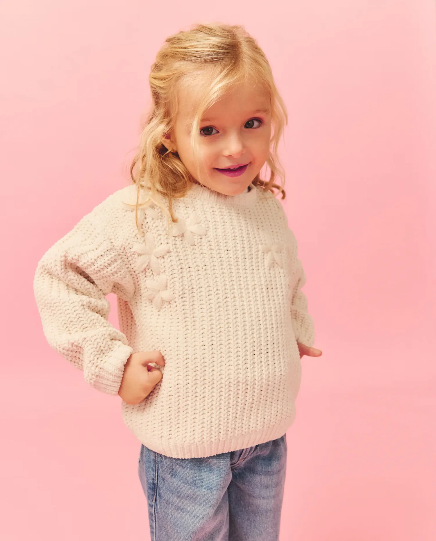 Вельветовый свитер с вышивкой звезд в тон для девочки Kids El Corte Inglés, 120 Crudo