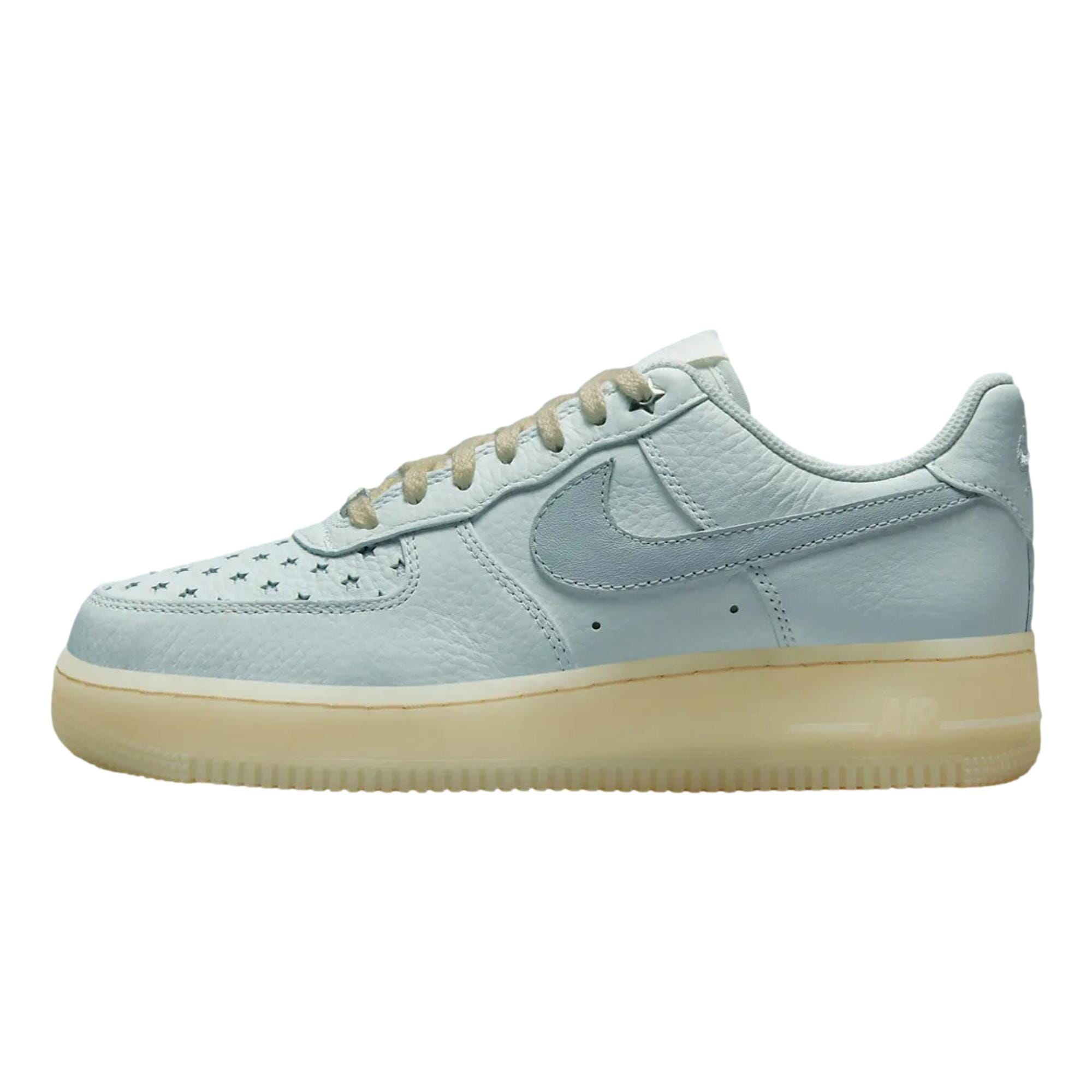 Женские кроссовки Nike Air Force 1 '07 Summit White/Pure Platinum FD0793-100