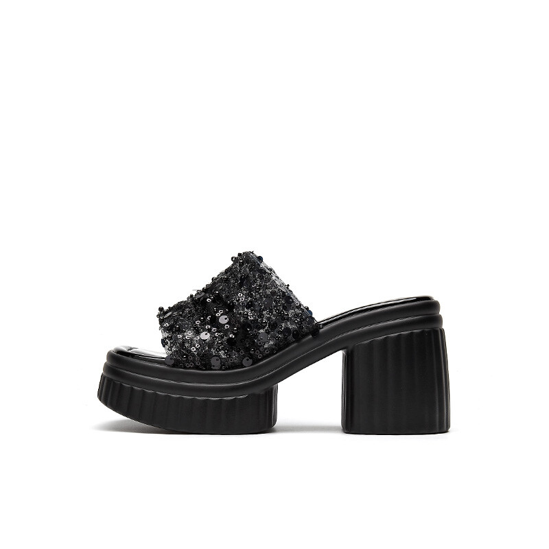 

Шлепанцы и сланцы DAPHNE Slide Slippers Women's, черный