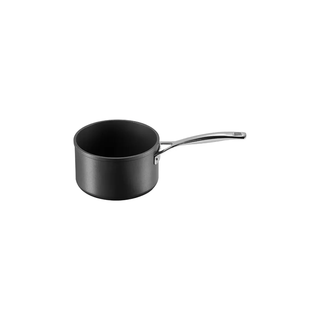

Алюминиевая кастрюля Le Creuset с антипригарным покрытием, 18 см, черный