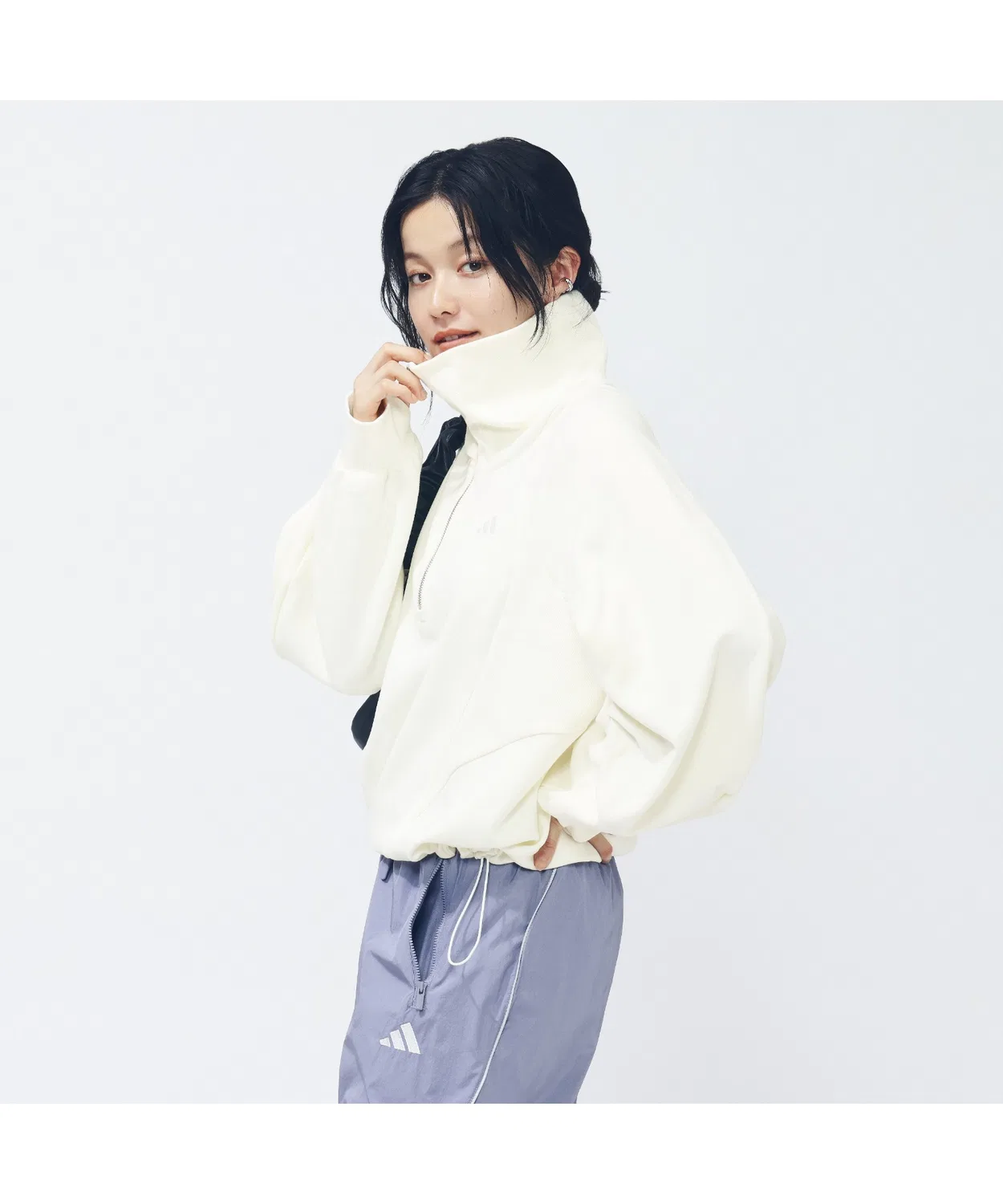 Толстовка adidas Luxflow активная с полузамком, свободная, сиреневая — фото 3