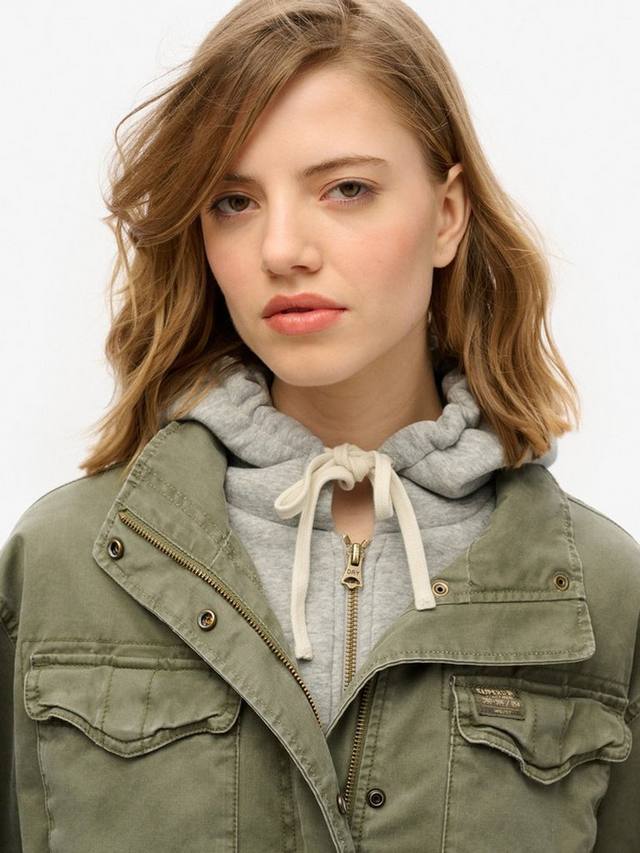 Куртка Superdry с накладными карманами с капюшоном, зеленый — фото 4