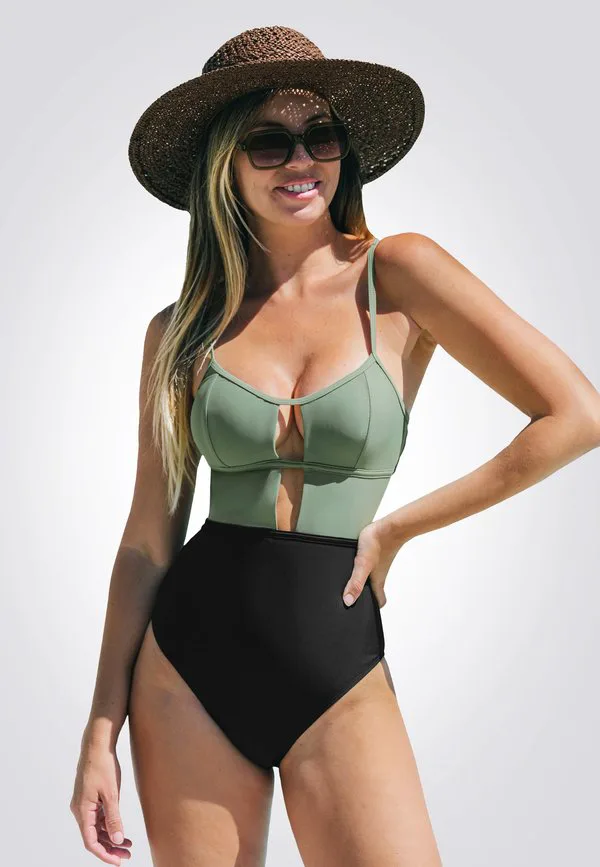 

Завораживающий купальник с контрастными вырезами Cupshe, Green Black, Черный, Завораживающий купальник с контрастными вырезами Cupshe, Green Black