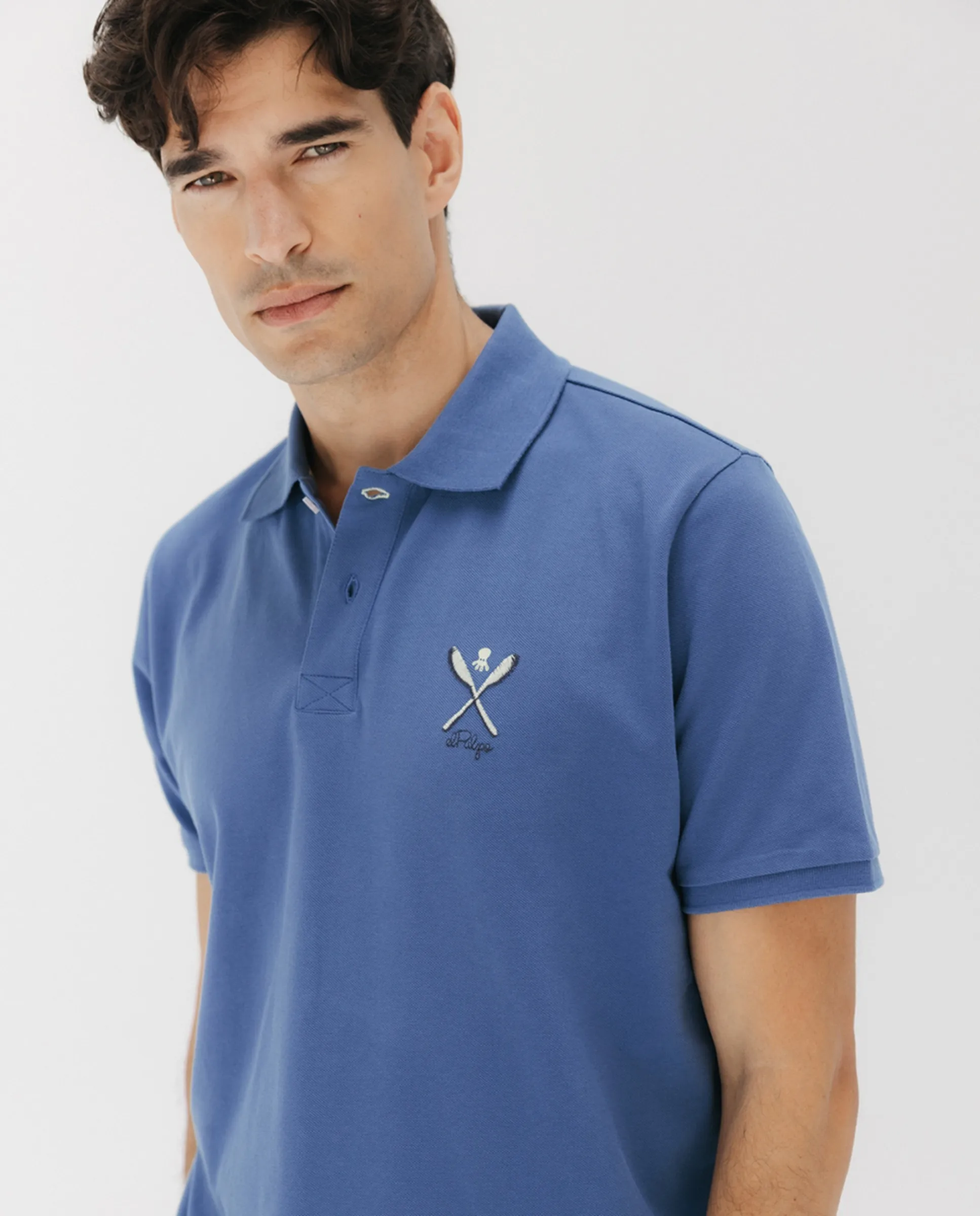 

Мужское короткое поло из пике с логотипом на груди El Pulpo, индиго