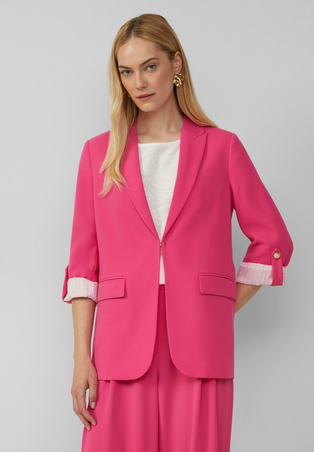 

Короткое пальто ÄRMELN UND RAFF-DETAILS s.Oliver BLACK LABEL, розовый