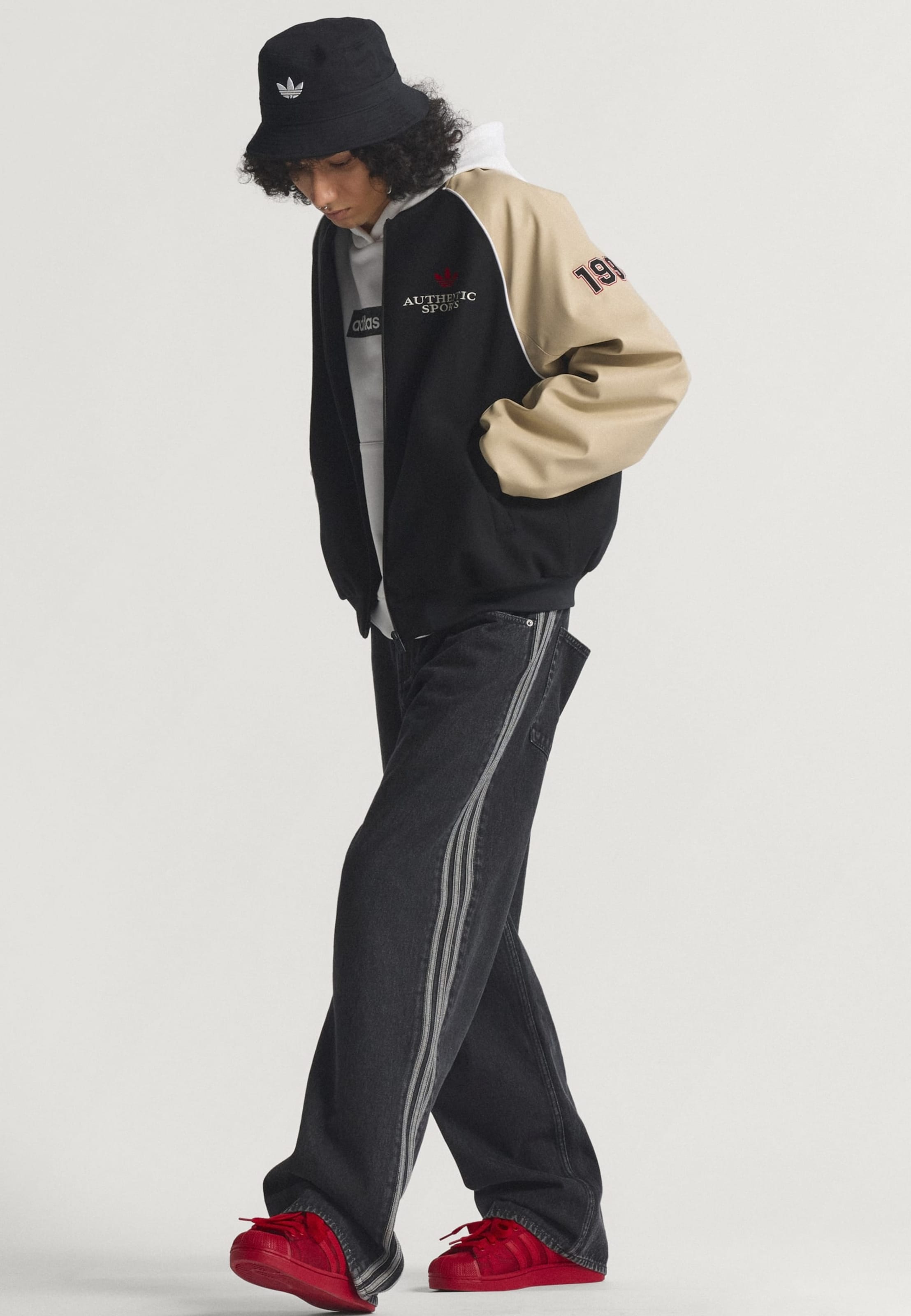 Adidas Originals Джинсы свободного кроя 'Firebird Adicolor' в черном дениме — фото 4