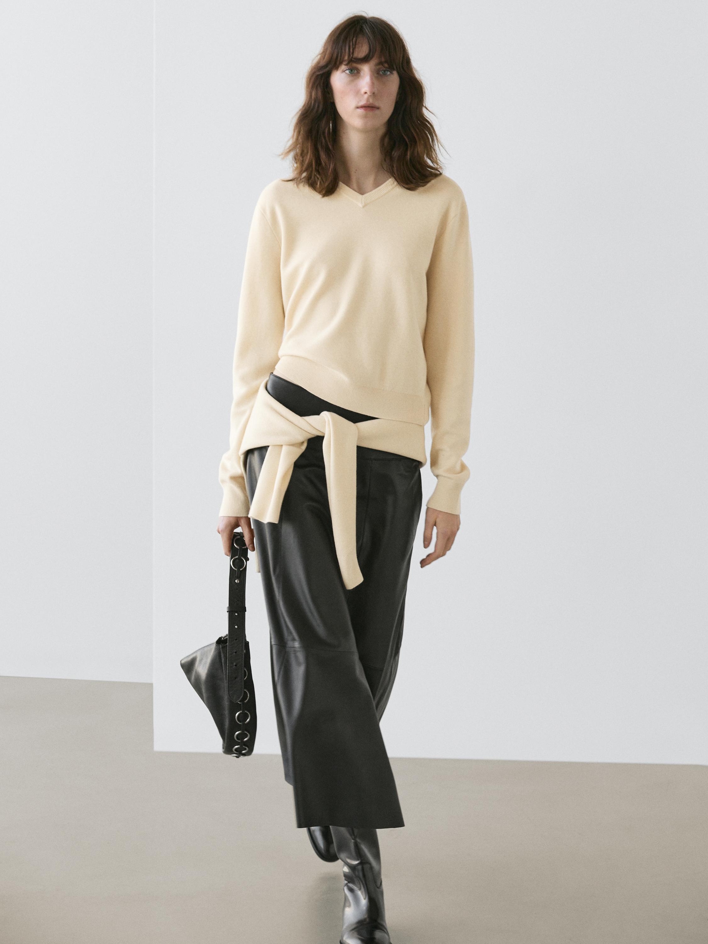 Вязаный свитер с V-образным вырезом Massimo Dutti, vanilla — фото 3