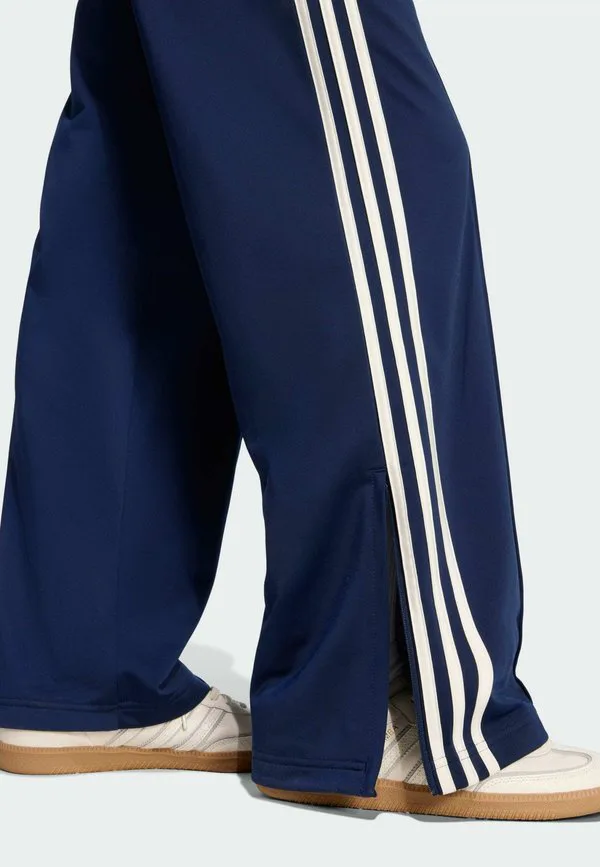 Свободные спортивные штаны firebird Adidas Originals, Night Indigo Off White — фото 4
