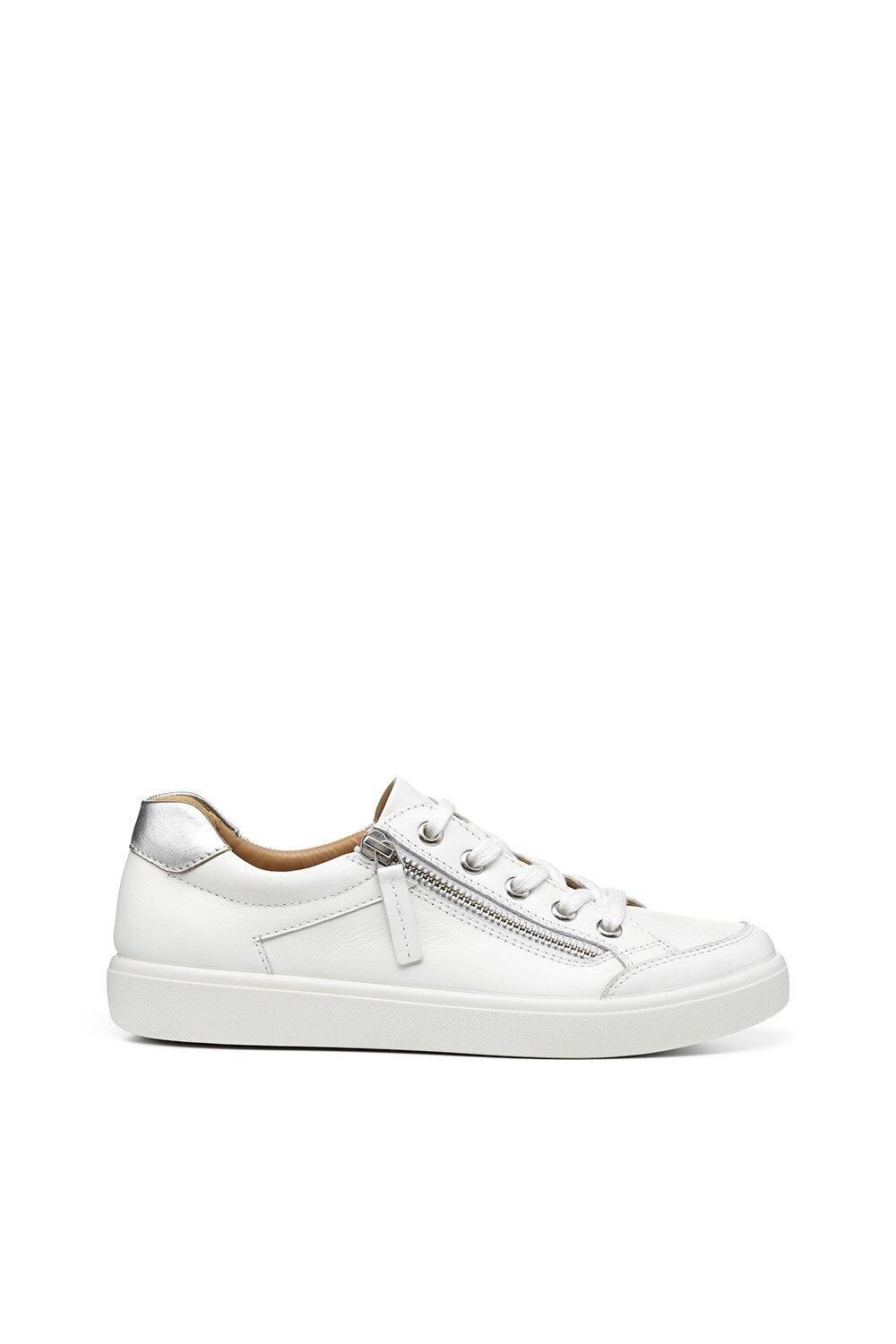 Кроссовки на плоской подошве Wide Fit 'Chase II' Deck Shoes Hotter, белый