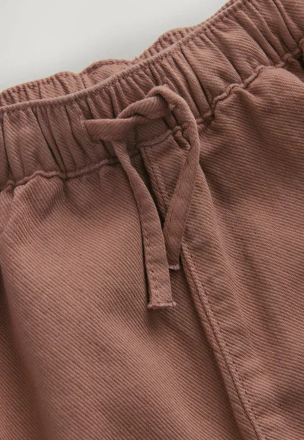 Брюки Regular fit pullon, Next, цвет шоколадно-коричневый с вышивкой — фото 2