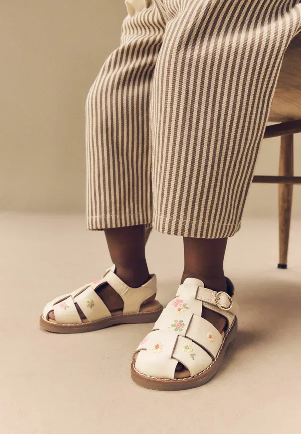 Сандалии для прогулок Next, Regular fit fisherman walking sandals, нейтральный