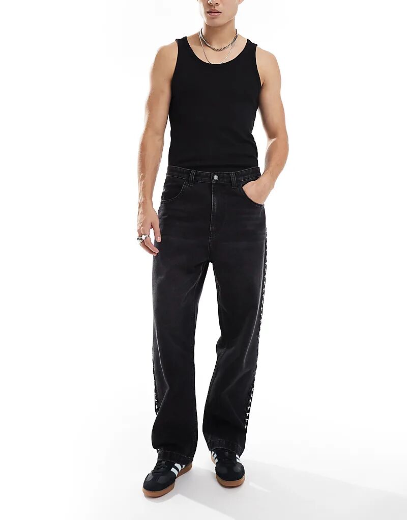 

Мешковатые джинсы с заклепками черного цвета Bershka