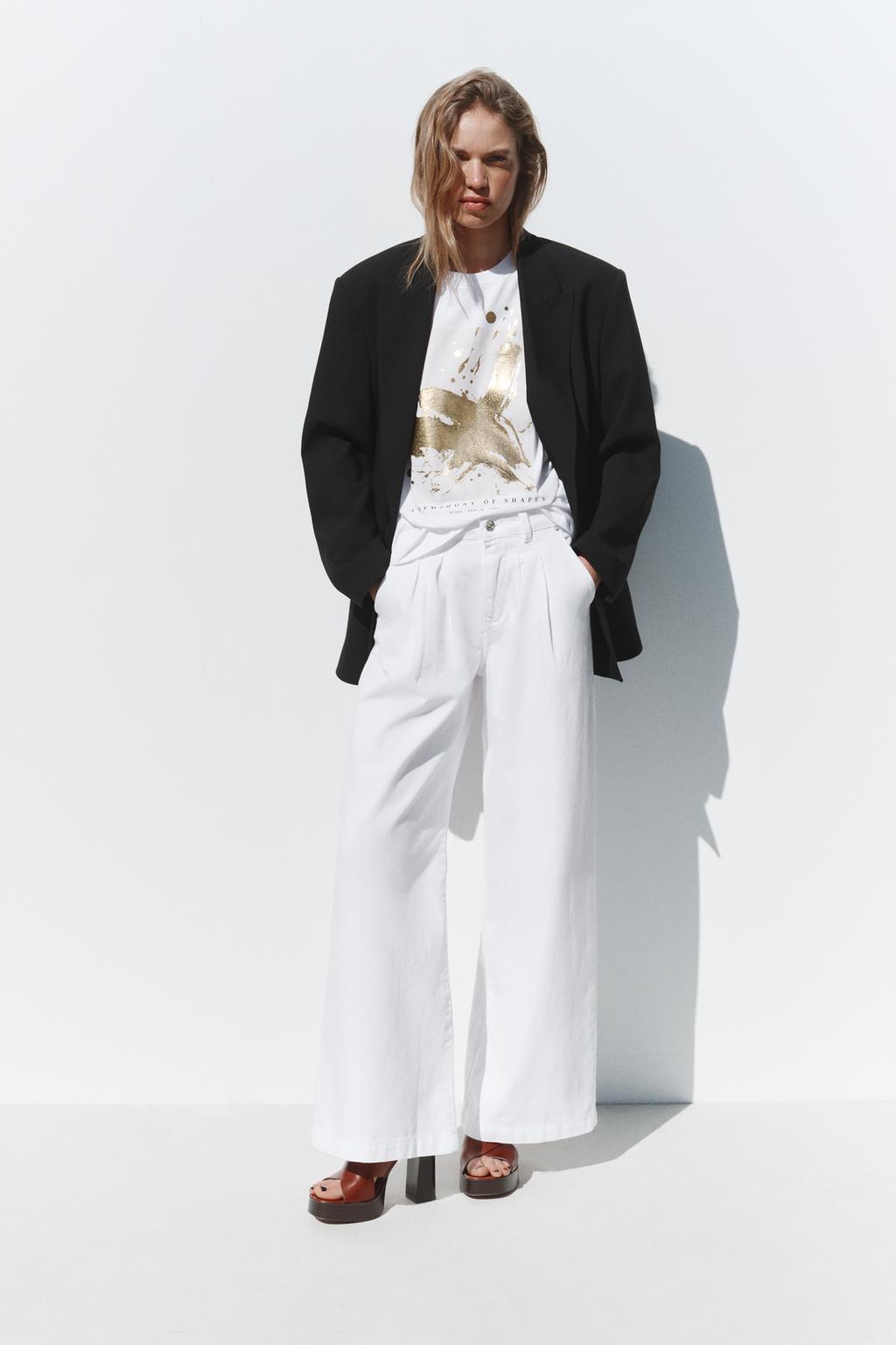 

Футболка с металлическим рисунком ZARA, цвет Golden