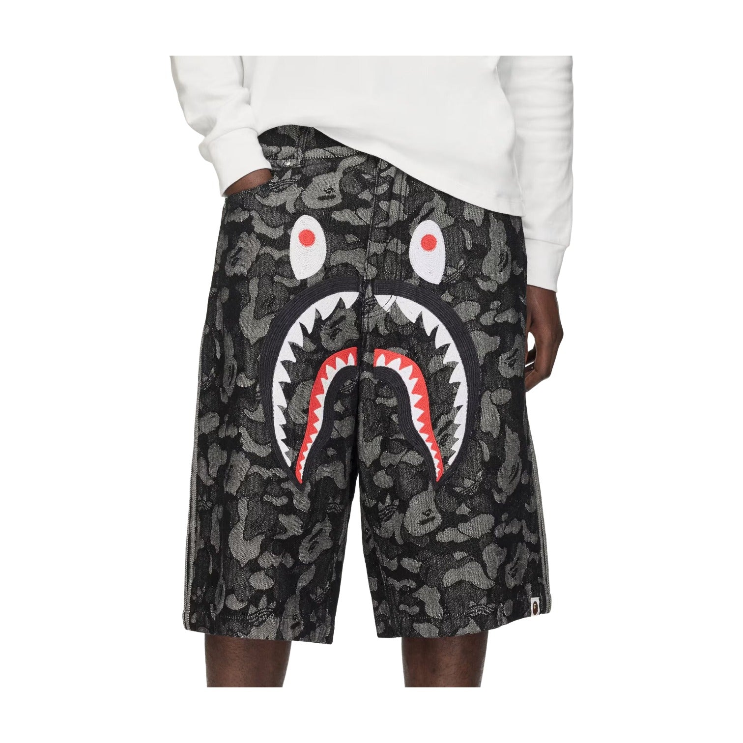 Джинсовые шорты Adidas x Bape Shark Denim Jorts 'Black' — фото 3