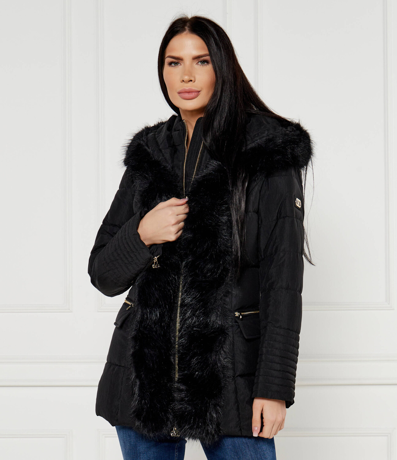 

Куртка Marciano Guess ZOE Regular Fit, черный
